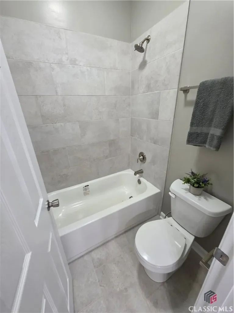 1070 Lane Creek Terrace Bishop GA 30621