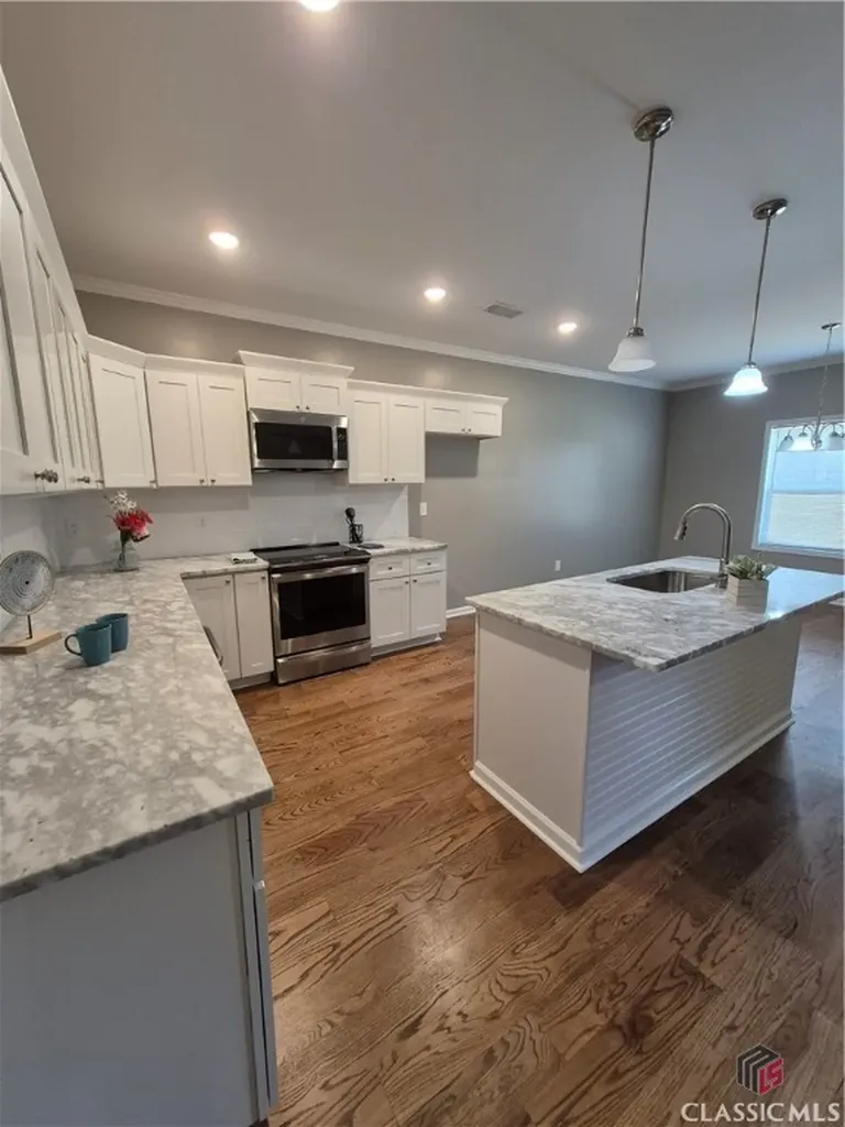 1070 Lane Creek Terrace Bishop GA 30621