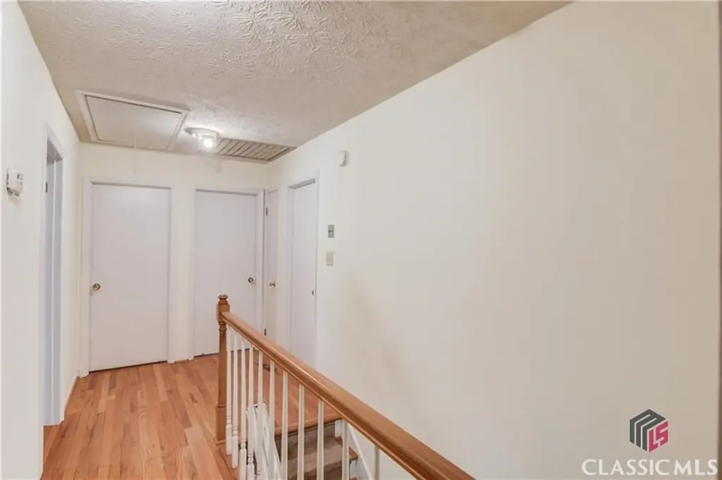 692 W Union Grove Circle Auburn GA 30011