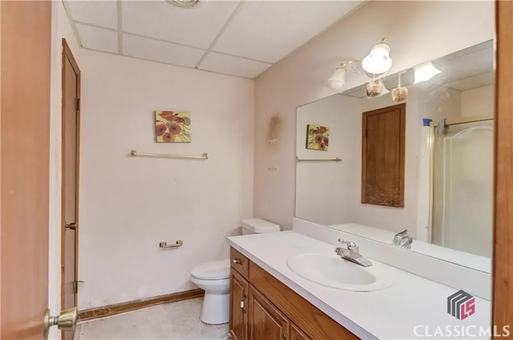 692 W Union Grove Circle Auburn GA 30011