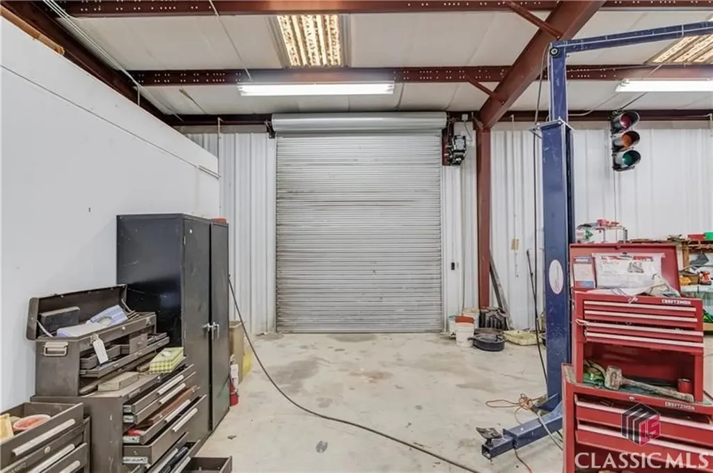 692 W Union Grove Circle Auburn GA 30011