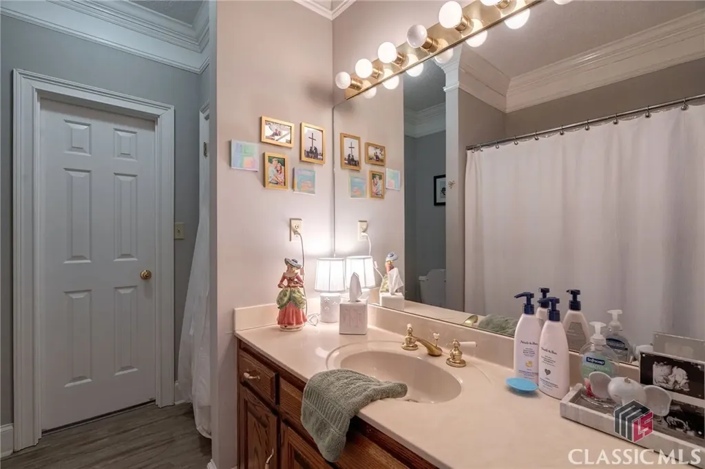 1191 Old Barnett Shoals Road Athens GA 30605