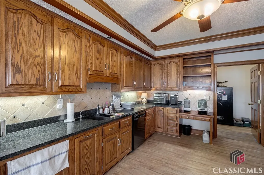 1191 Old Barnett Shoals Road Athens GA 30605