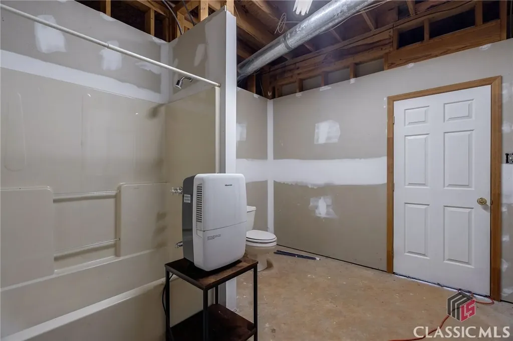 1191 Old Barnett Shoals Road Athens GA 30605