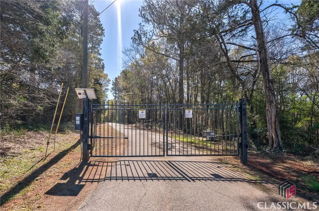 1191 Old Barnett Shoals Road Athens GA 30605