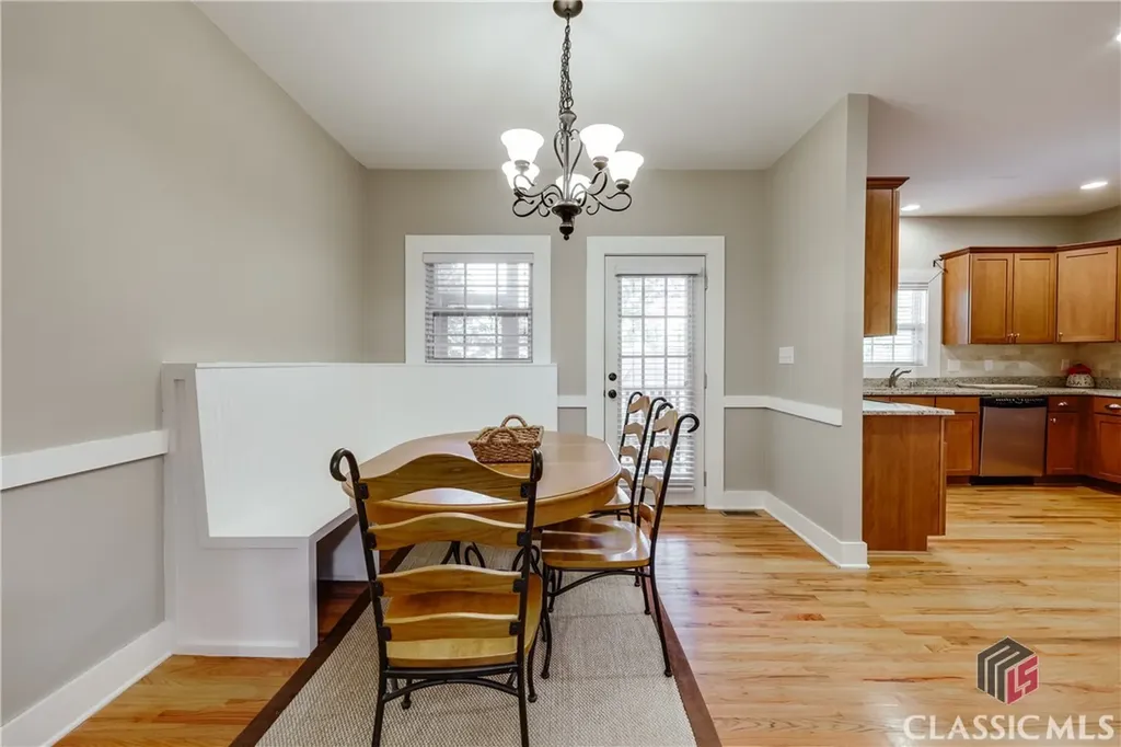 90 Hart Avenue Athens GA 30606