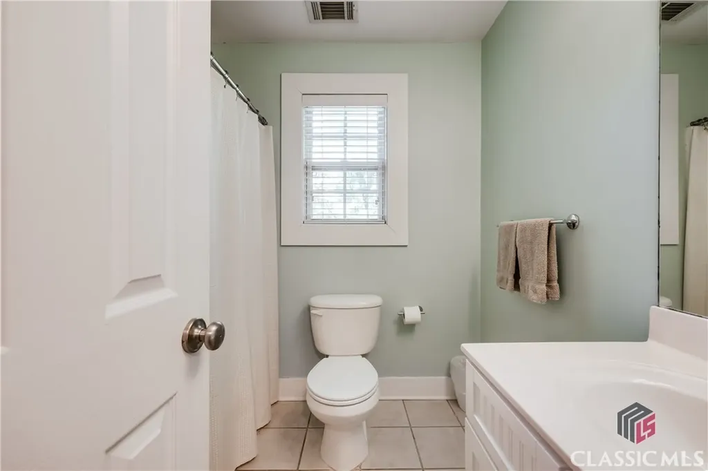 90 Hart Avenue Athens GA 30606