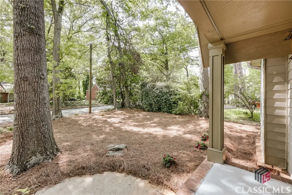 90 Hart Avenue Athens GA 30606