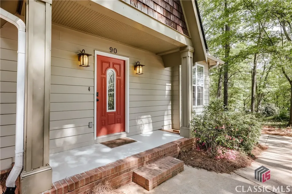 90 Hart Avenue Athens GA 30606