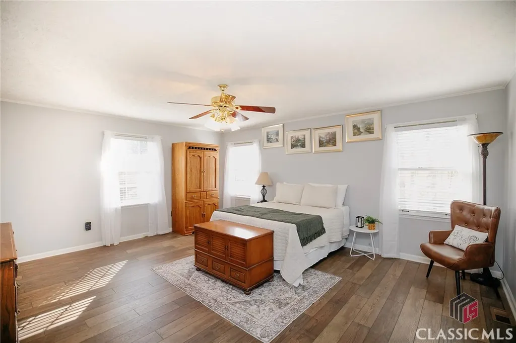310 Sawdust Road Hull GA 30646