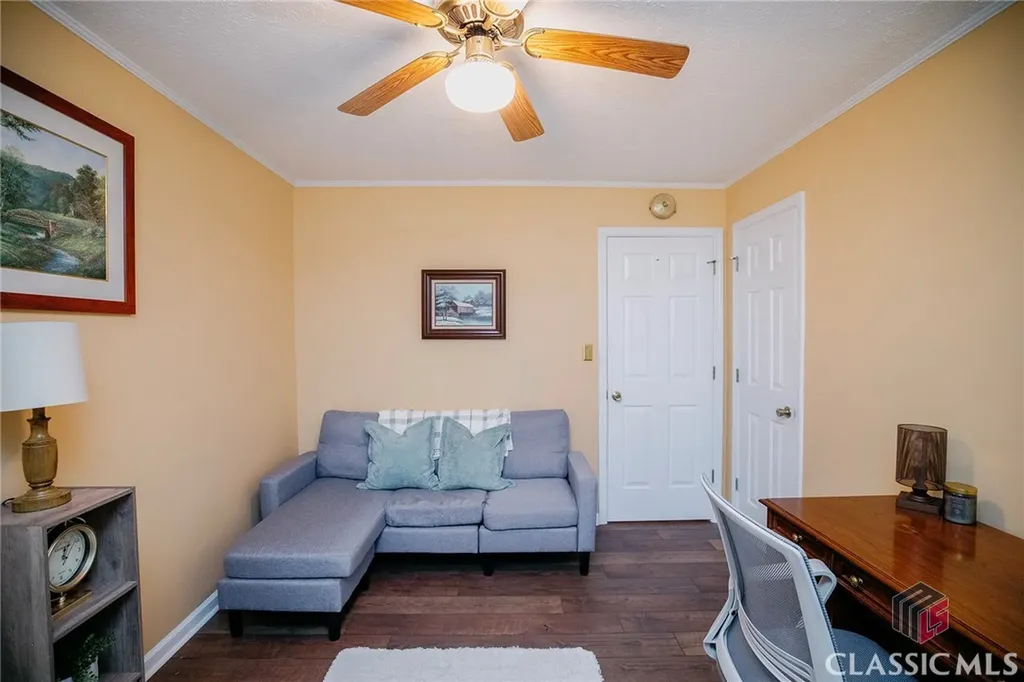310 Sawdust Road Hull GA 30646