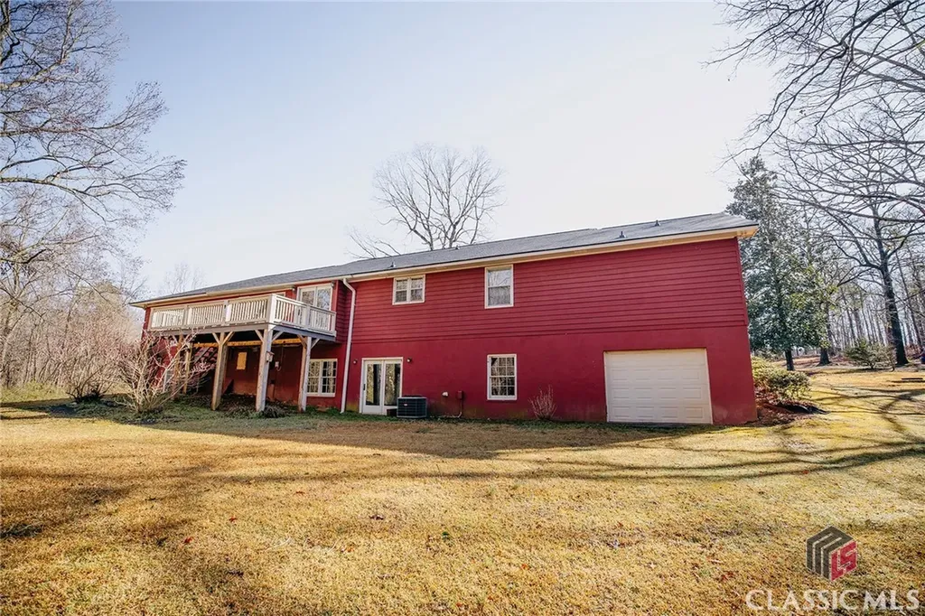 310 Sawdust Road Hull GA 30646