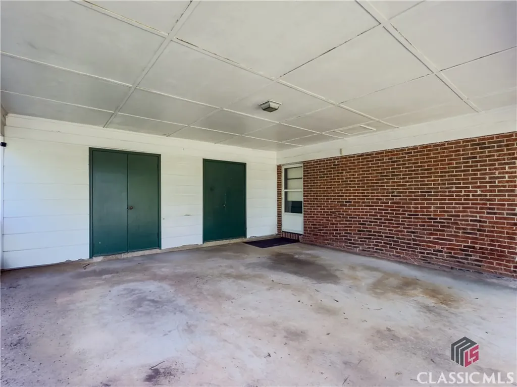 170 Huntington Court Athens GA 30606