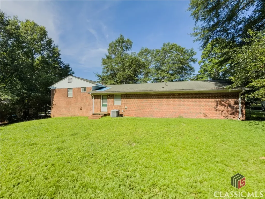 170 Huntington Court Athens GA 30606