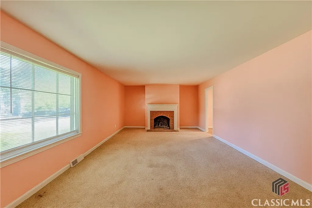 170 Huntington Court Athens GA 30606