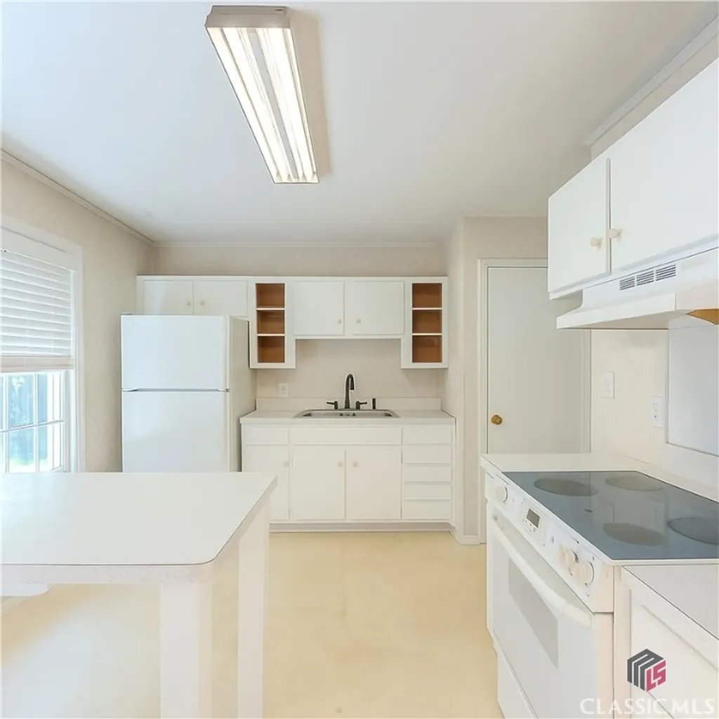 170 Huntington Court Athens GA 30606