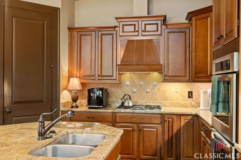 136 Timothy Park Lane Athens GA 30606