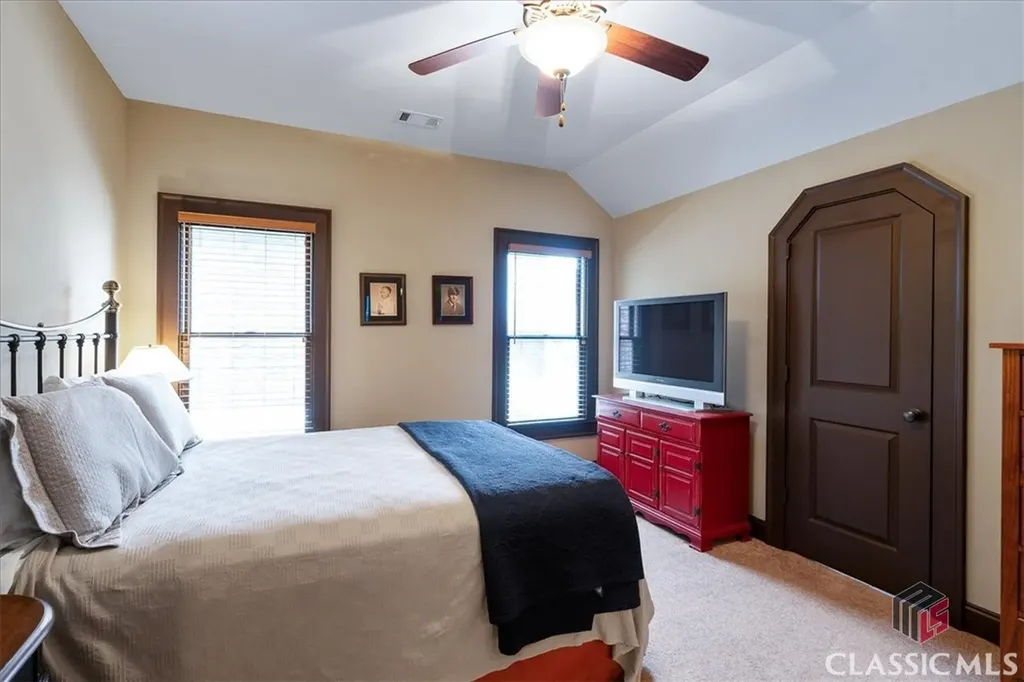 136 Timothy Park Lane Athens GA 30606