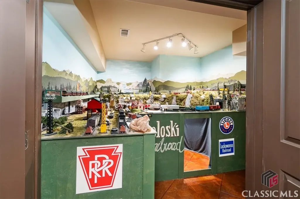 136 Timothy Park Lane Athens GA 30606