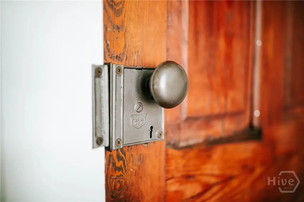 212 Yancey Road Arnoldsville GA 30619