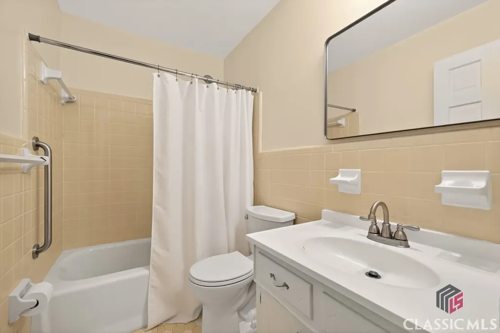 125 Broomsedge Trail Athens GA 30606