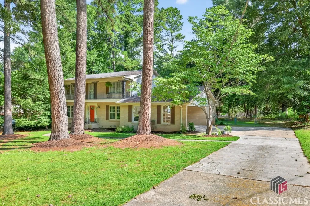 125 Broomsedge Trail Athens GA 30606