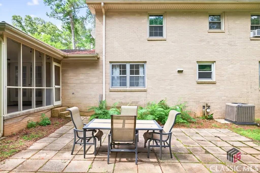 125 Broomsedge Trail Athens GA 30606