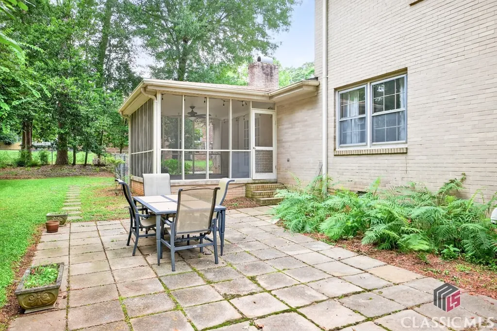 125 Broomsedge Trail Athens GA 30606