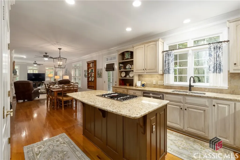 1011 Magnolia Drive Athens GA 30606