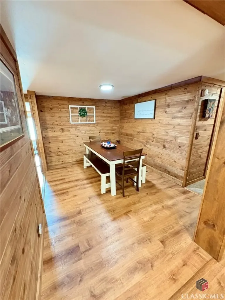 1368 Jot Em Down Road Danielsville GA 30633