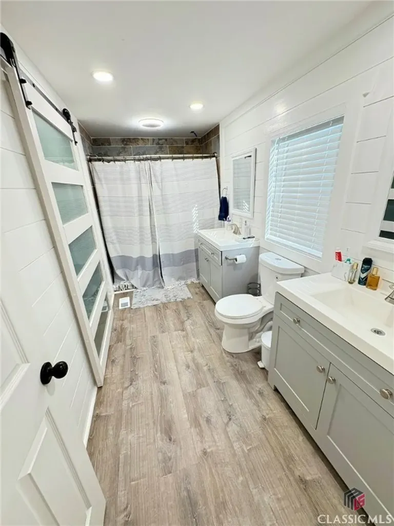 1368 Jot Em Down Road Danielsville GA 30633