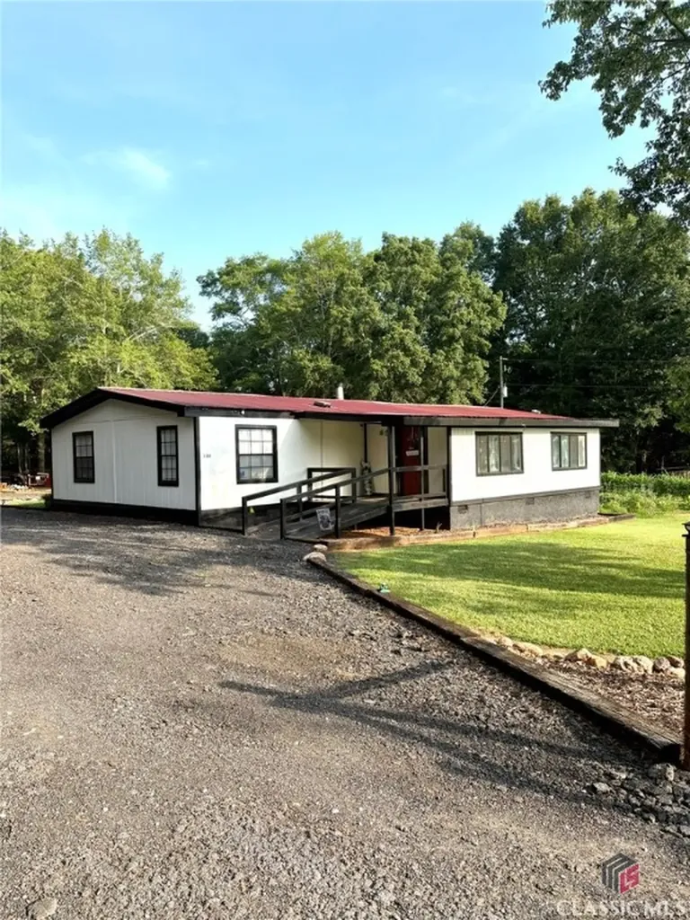 1368 Jot Em Down Road Danielsville GA 30633