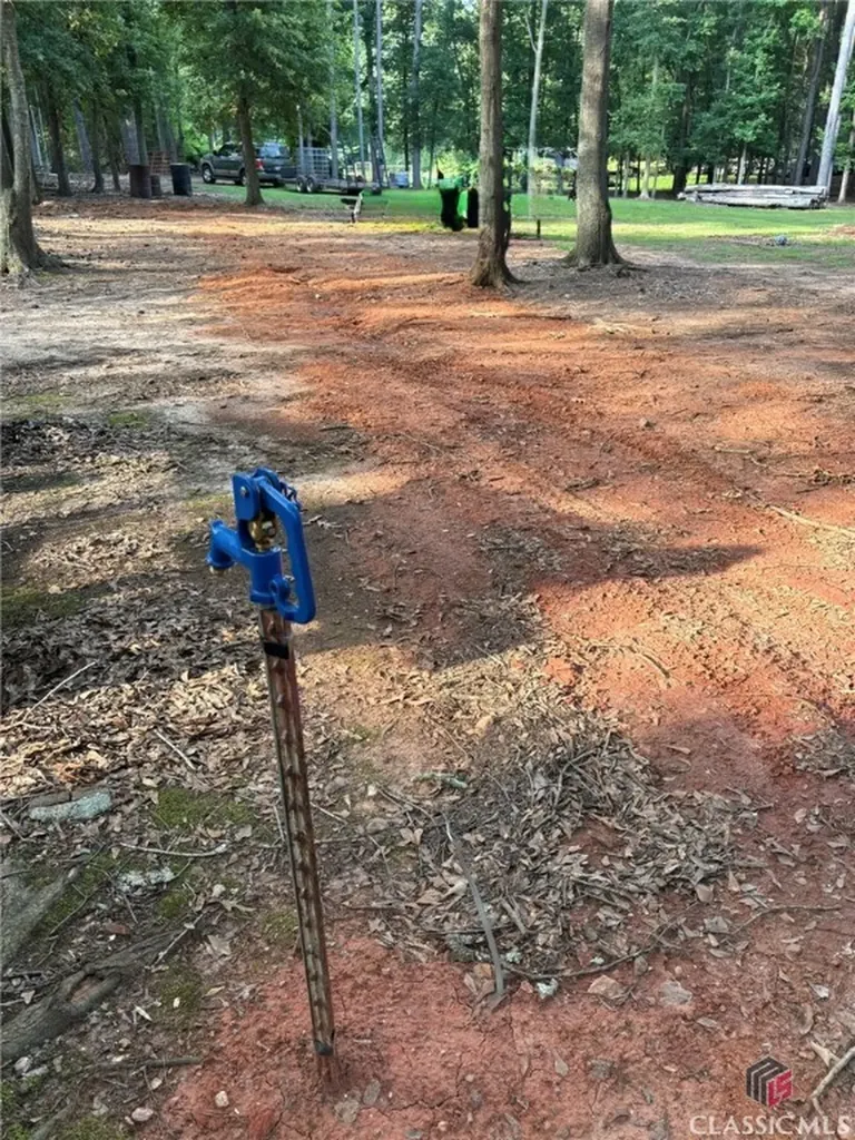 1368 Jot Em Down Road Danielsville GA 30633