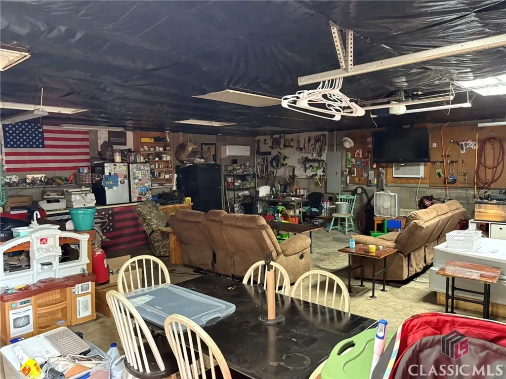 1368 Jot Em Down Road Danielsville GA 30633