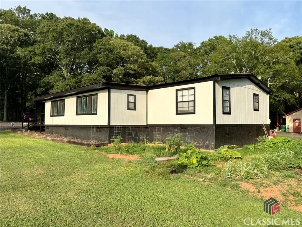 1368 Jot Em Down Road Danielsville GA 30633