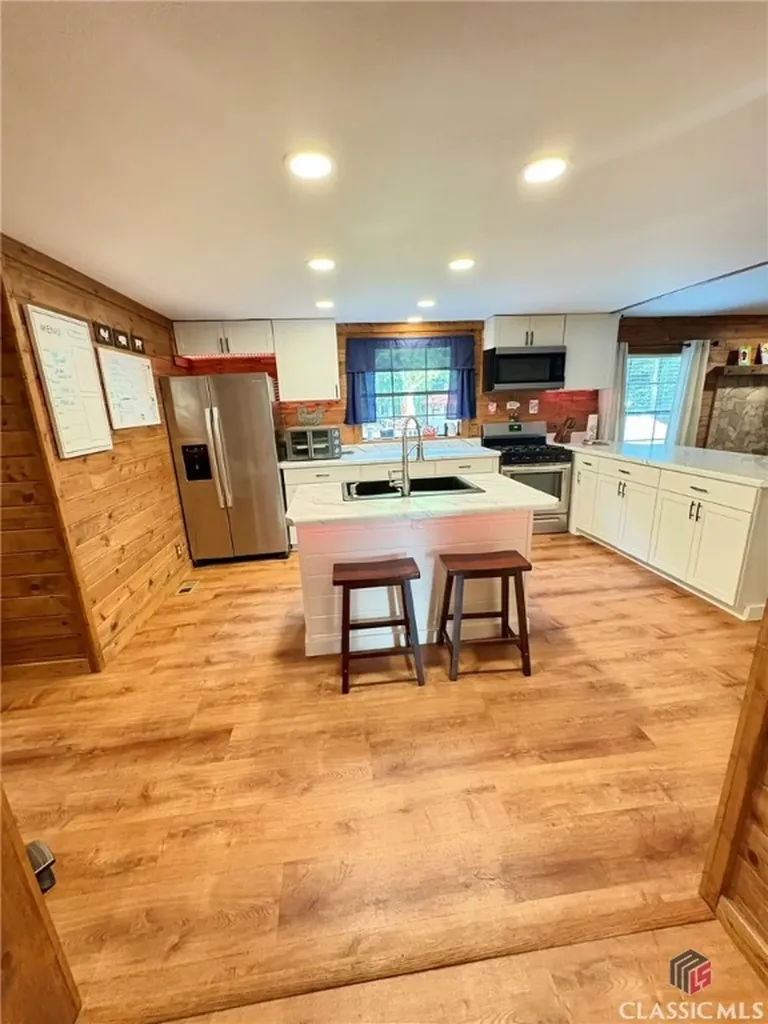 1368 Jot Em Down Road Danielsville GA 30633