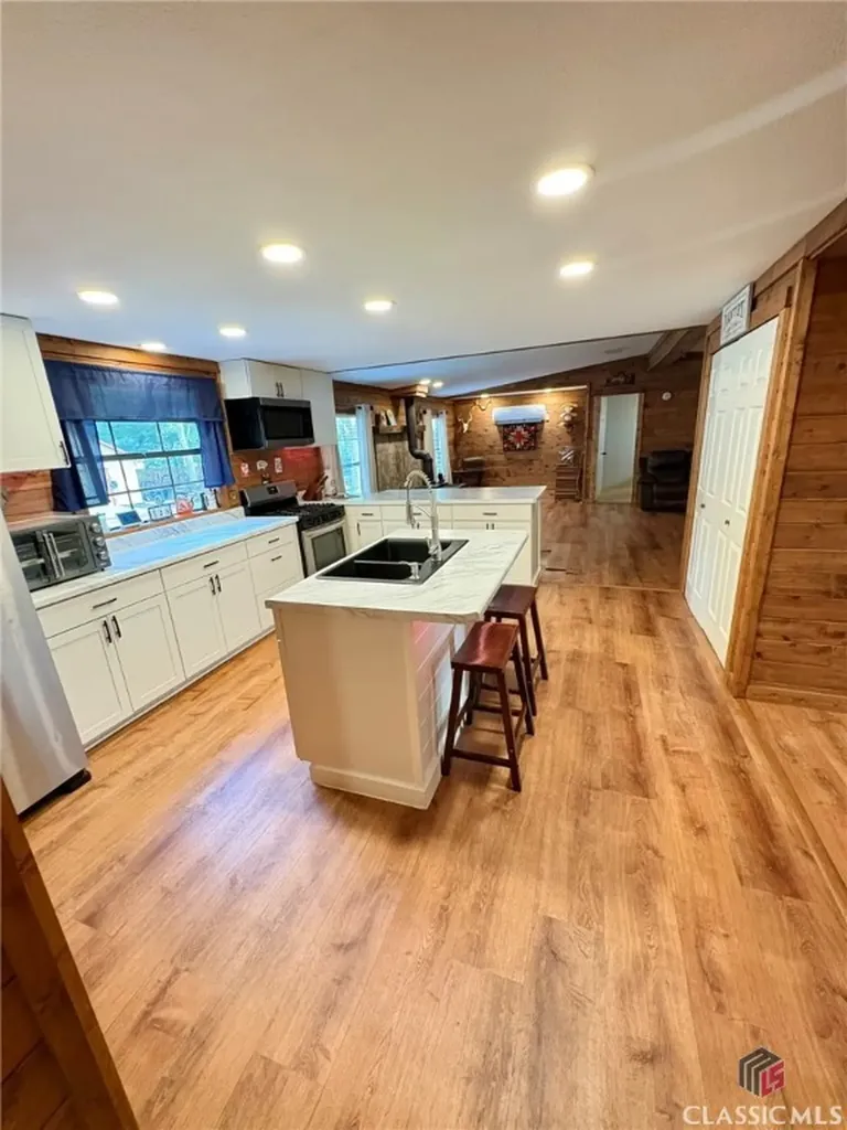 1368 Jot Em Down Road Danielsville GA 30633