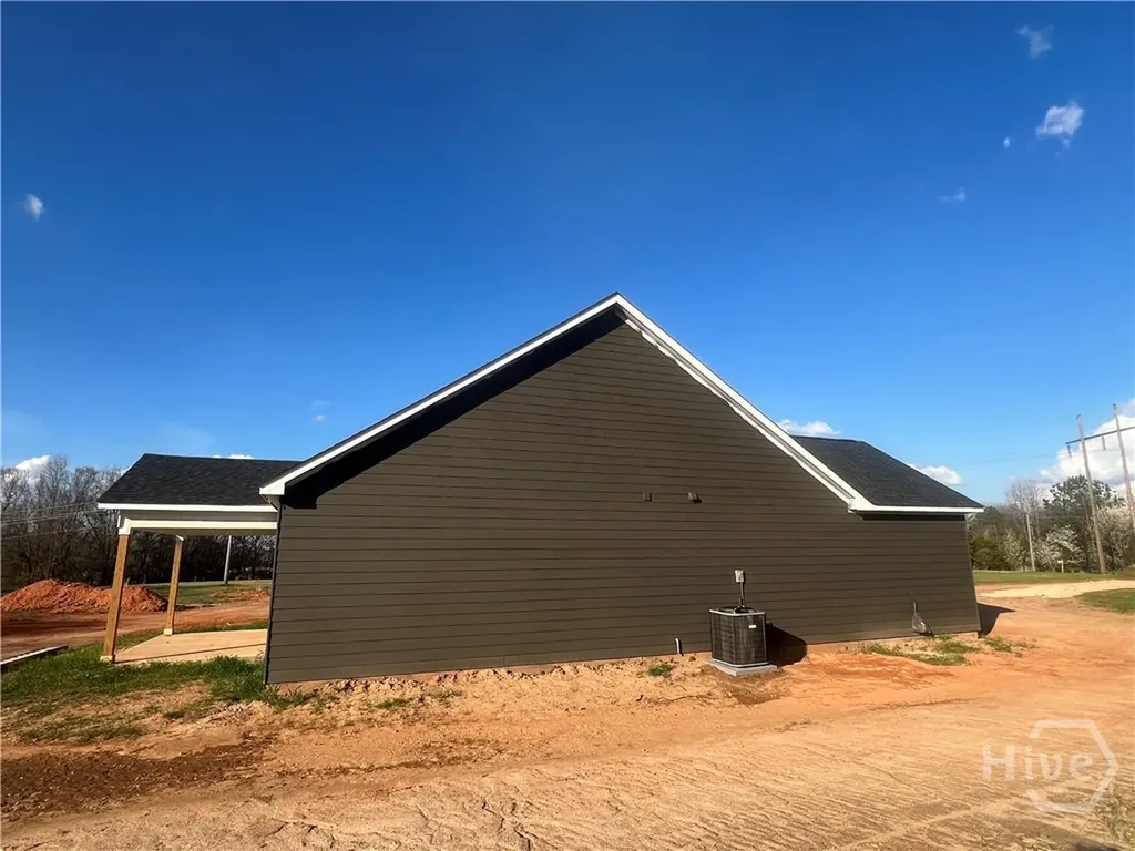 2633 Paoli Street Comer GA 30629