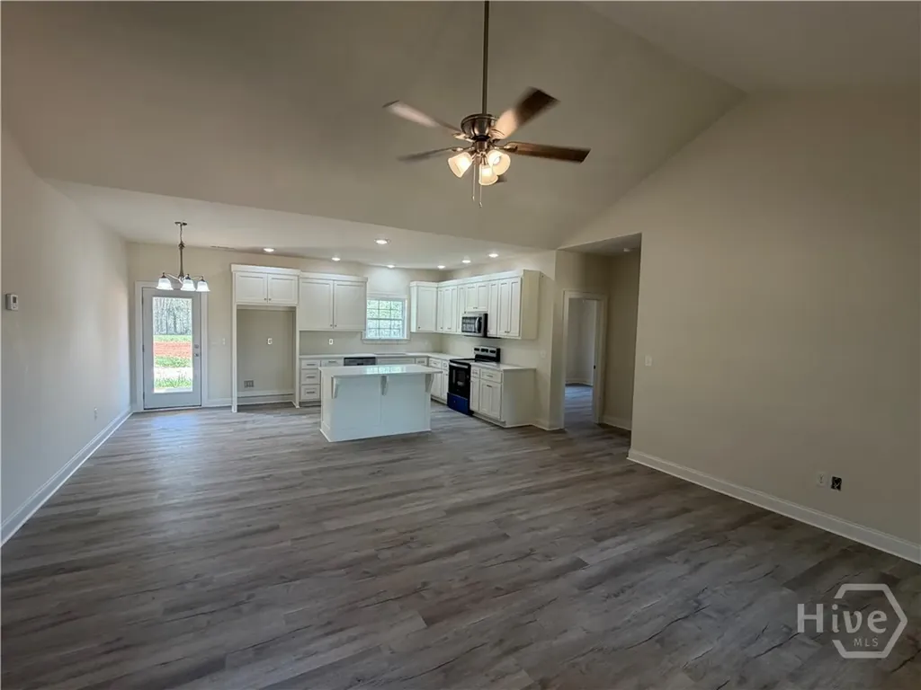 2633 Paoli Street Comer GA 30629