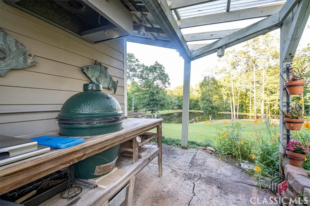 11302 Jefferson Road Athens GA 30607