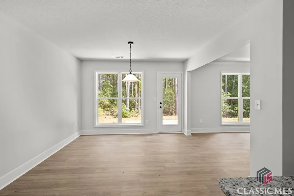 99 Sourwood Trail Colbert GA 30628