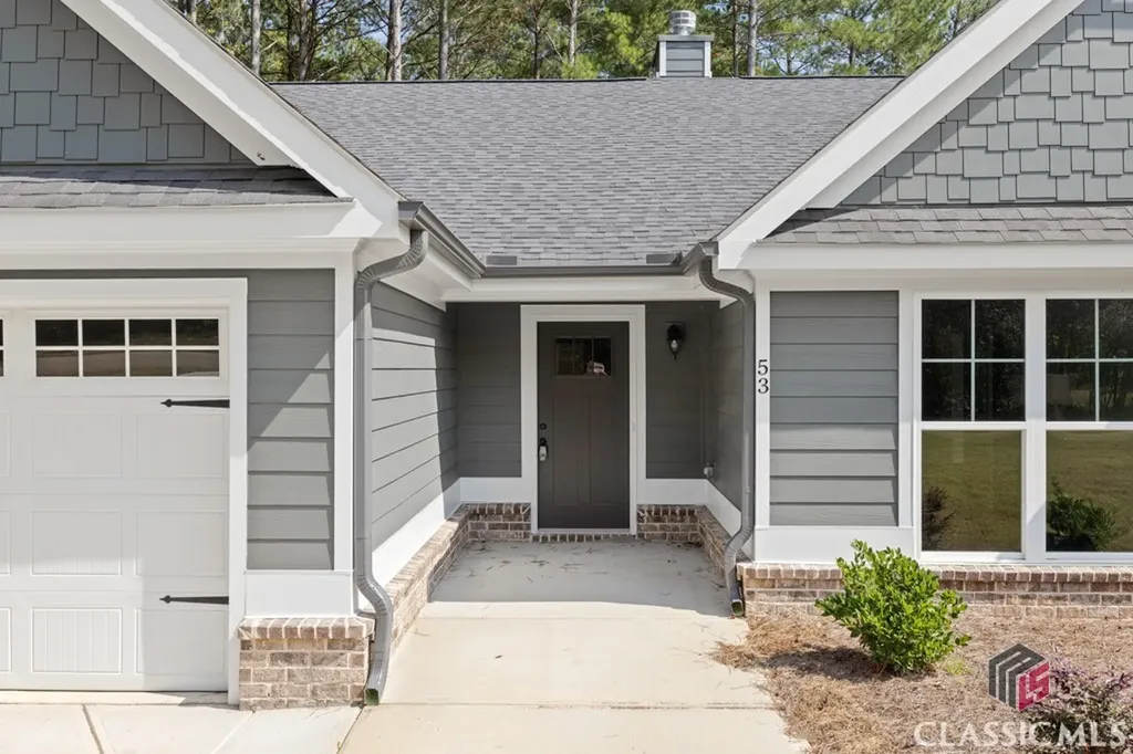 99 Sourwood Trail Colbert GA 30628