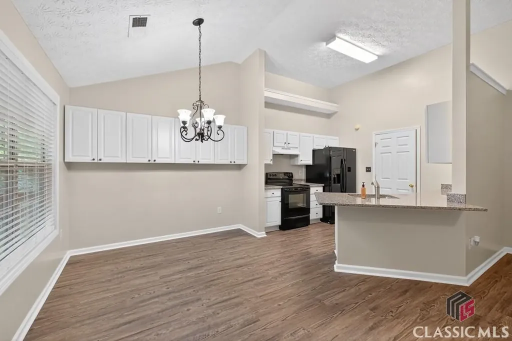 247 Jasmine Trail Athens GA 30606