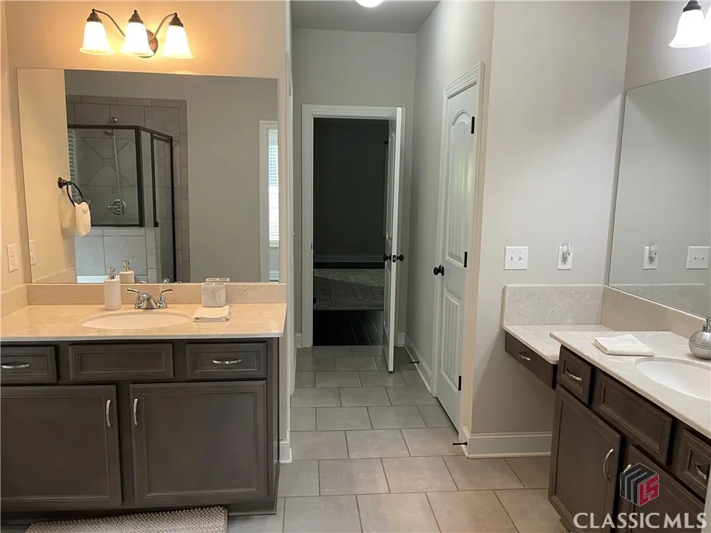 212 Meeler Circle Bogart GA 30622