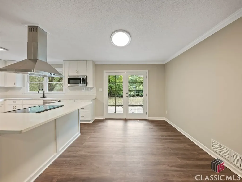 275 Hanover Drive Bogart GA 30622