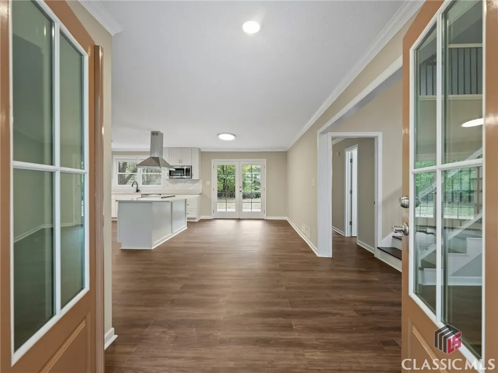 275 Hanover Drive Bogart GA 30622