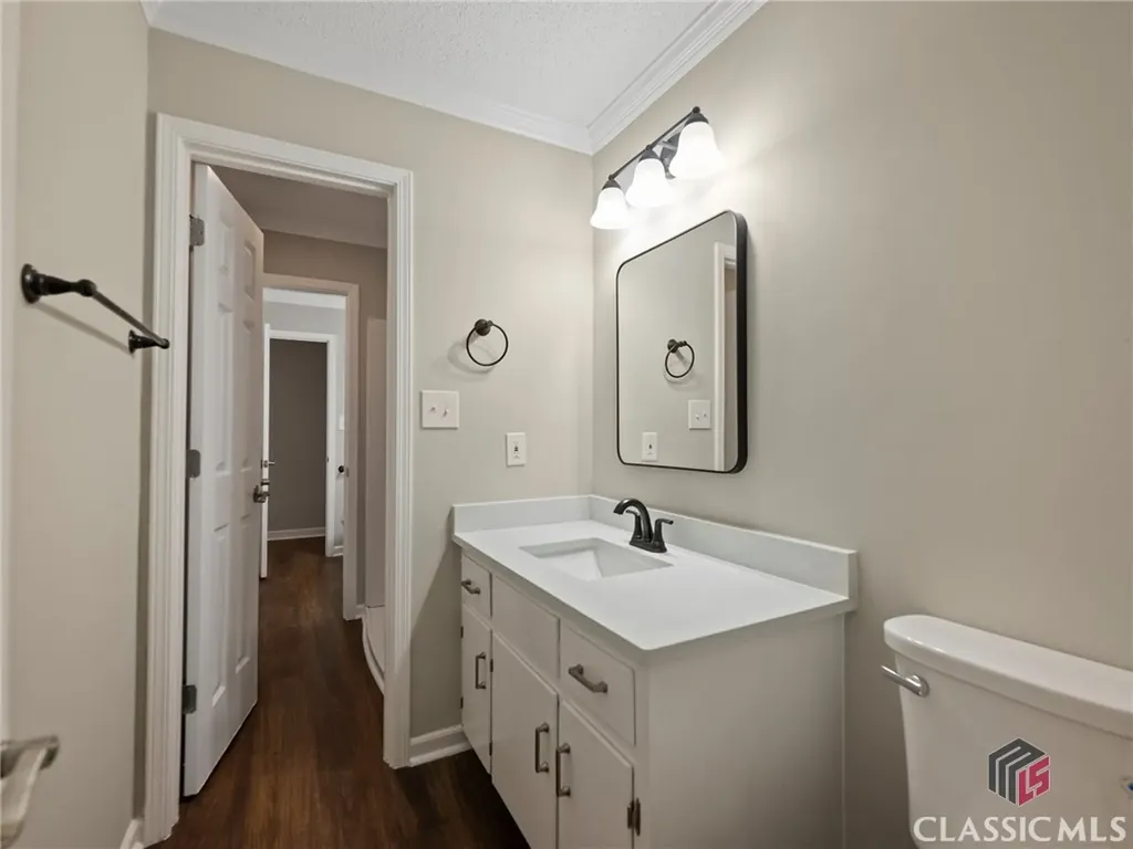 275 Hanover Drive Bogart GA 30622