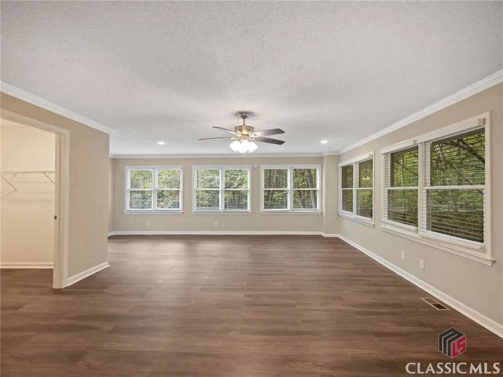 275 Hanover Drive Bogart GA 30622