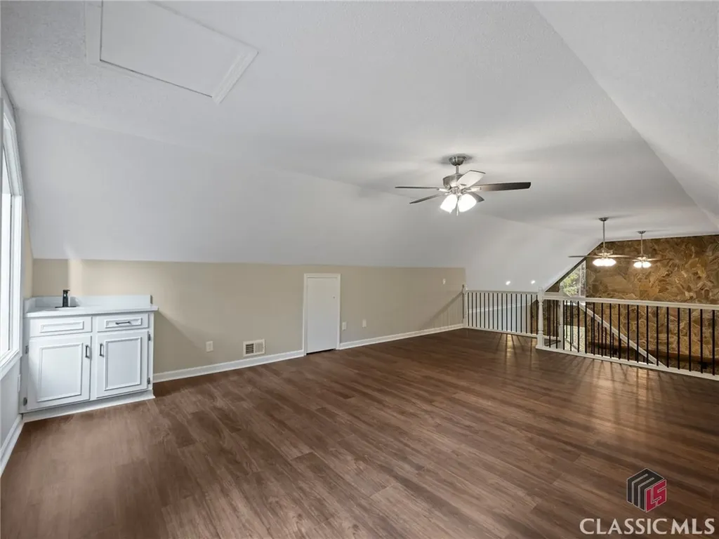 275 Hanover Drive Bogart GA 30622