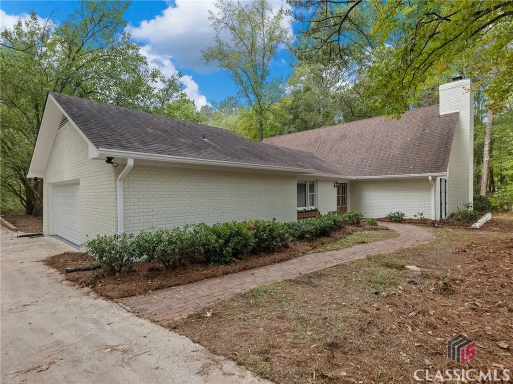 275 Hanover Drive Bogart GA 30622
